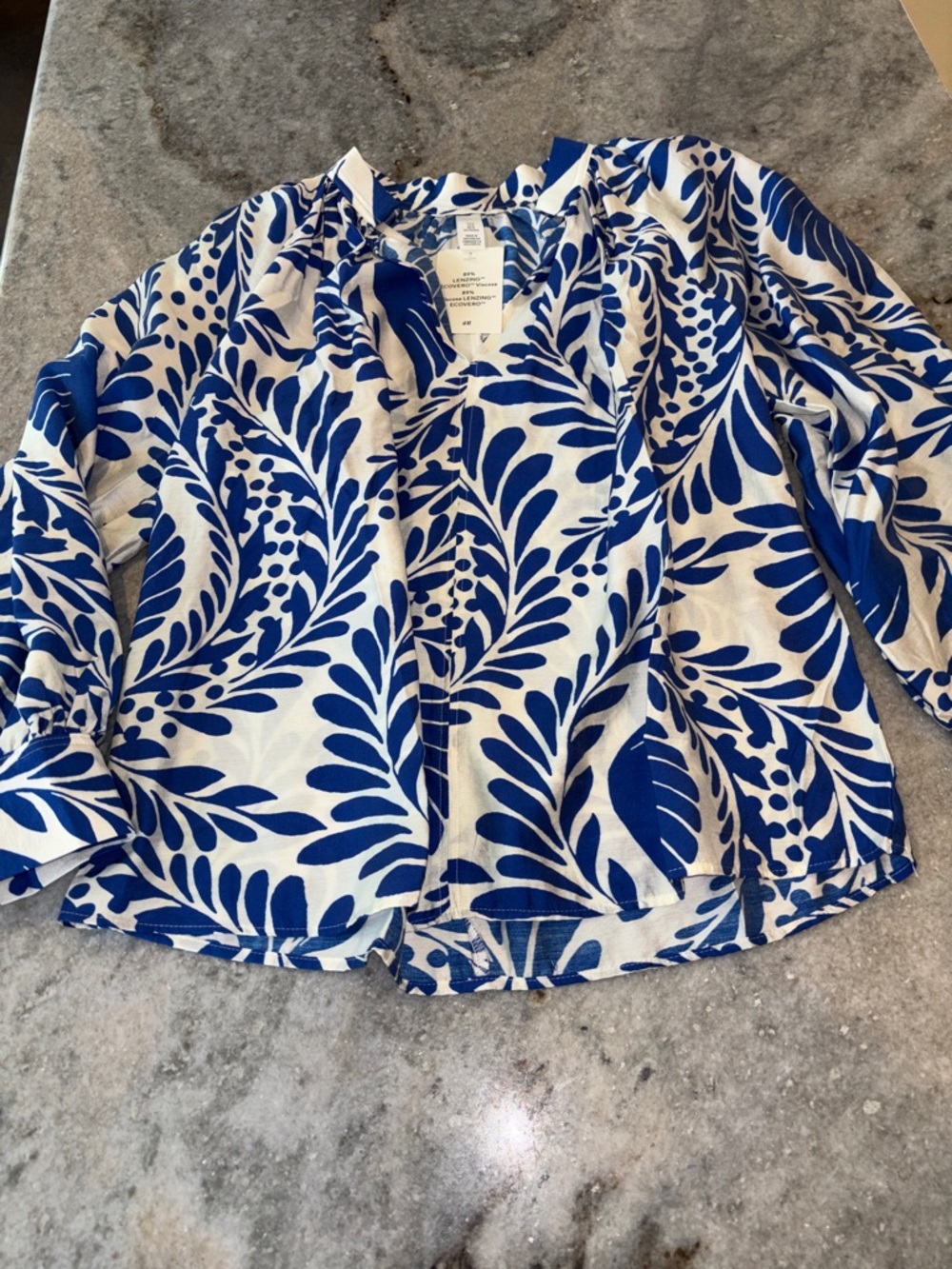 NWT H&M Viscose Floral Blouse, size M